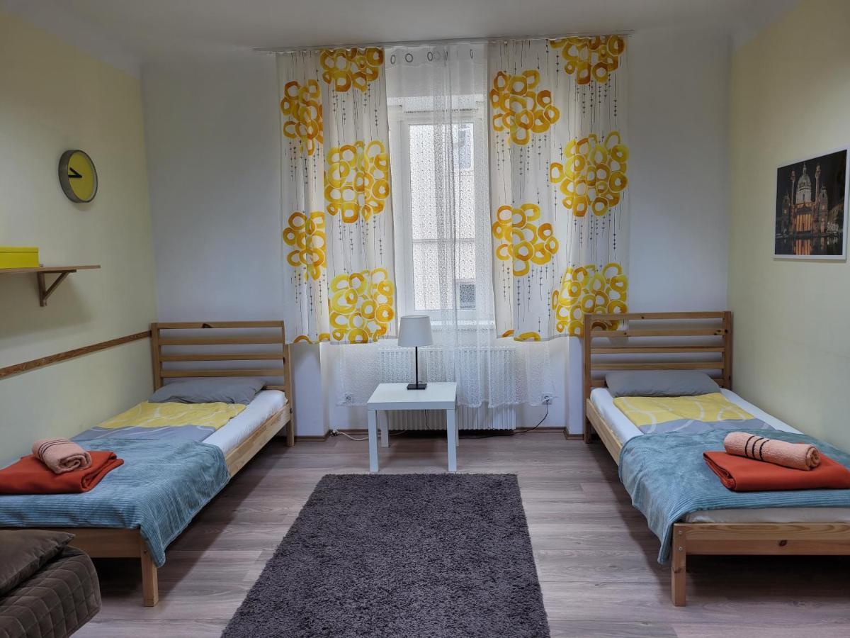 Budget Studio Near Prater Vienna Exterior photo